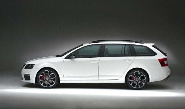 New SKODA Octavia vRS (3).jpg